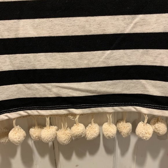 FOIL~ "NWT!!" ~   Striped top w/ pom-pom trim - Picture 5 of 11